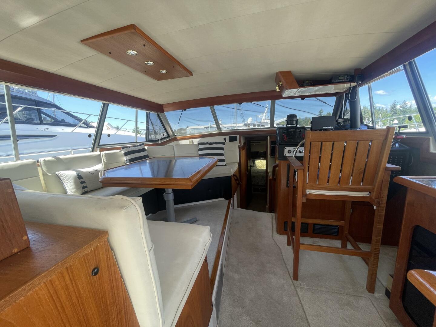 Miss Mary 38ft Bayliner Yacht For Sale