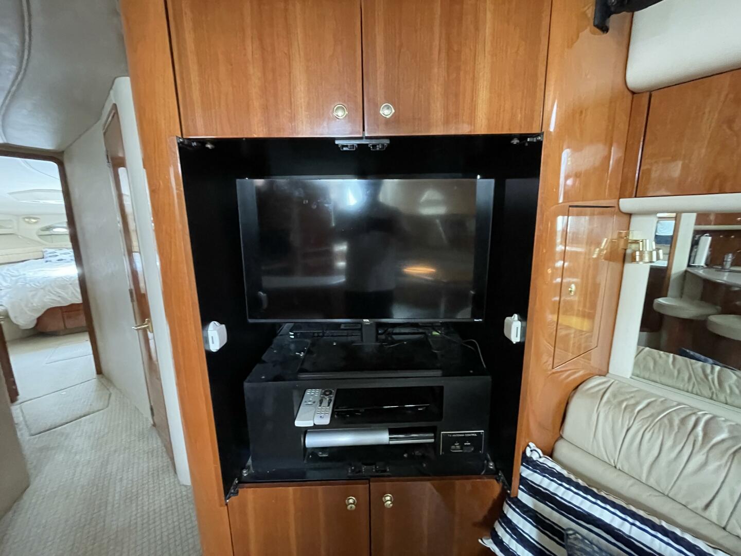 BROWN EYED GIRLS 63ft Sea Ray Yacht For Sale