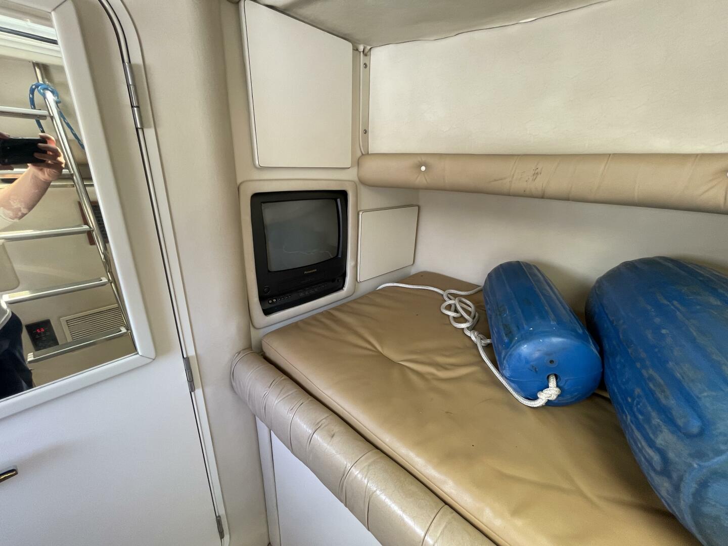BROWN EYED GIRLS 63ft Sea Ray Yacht For Sale