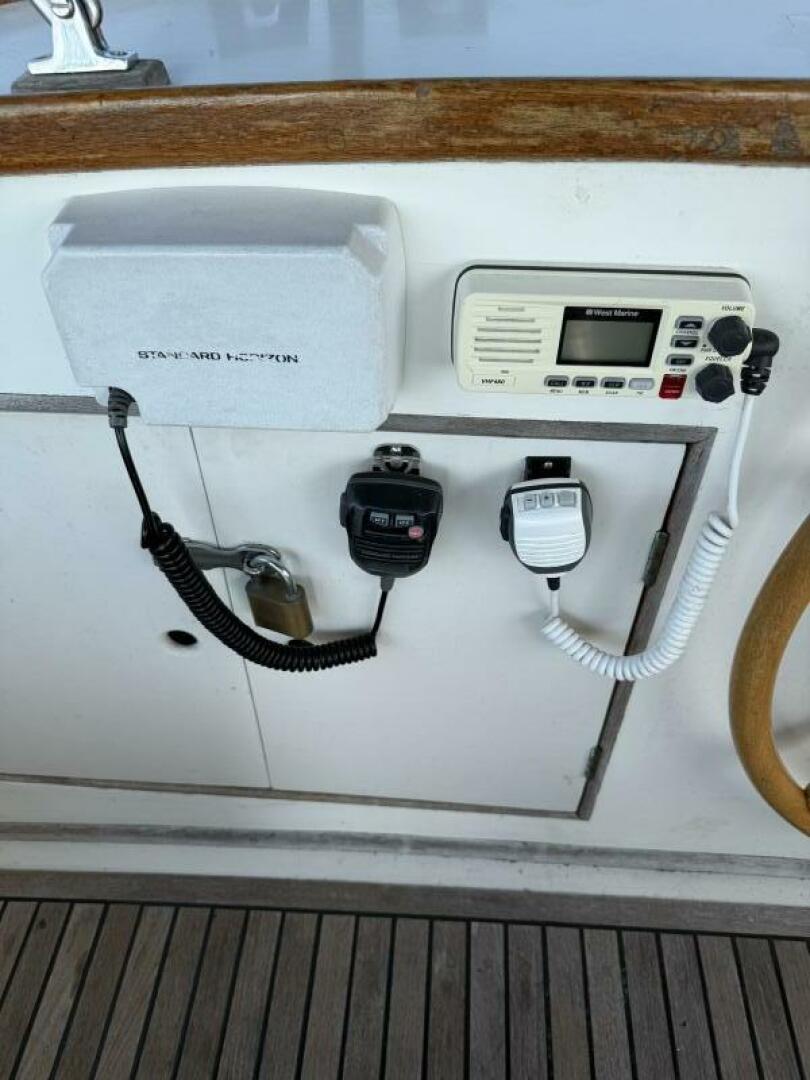 Light Dancing 36ft Grand Banks Yacht For Sale