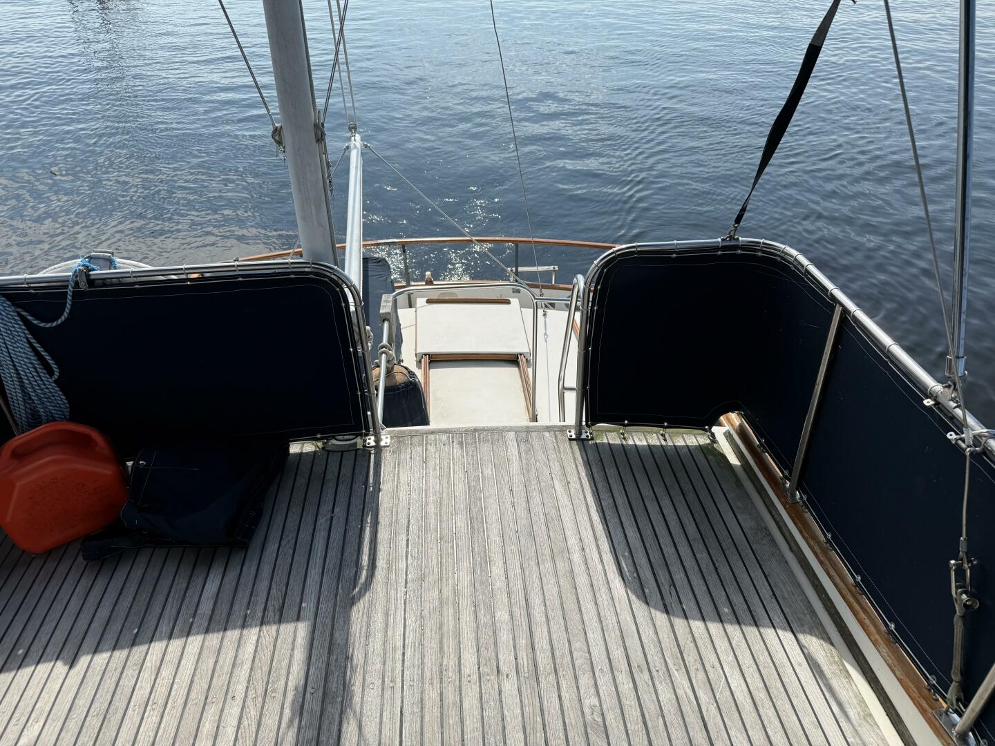 Light Dancing 36ft Grand Banks Yacht For Sale