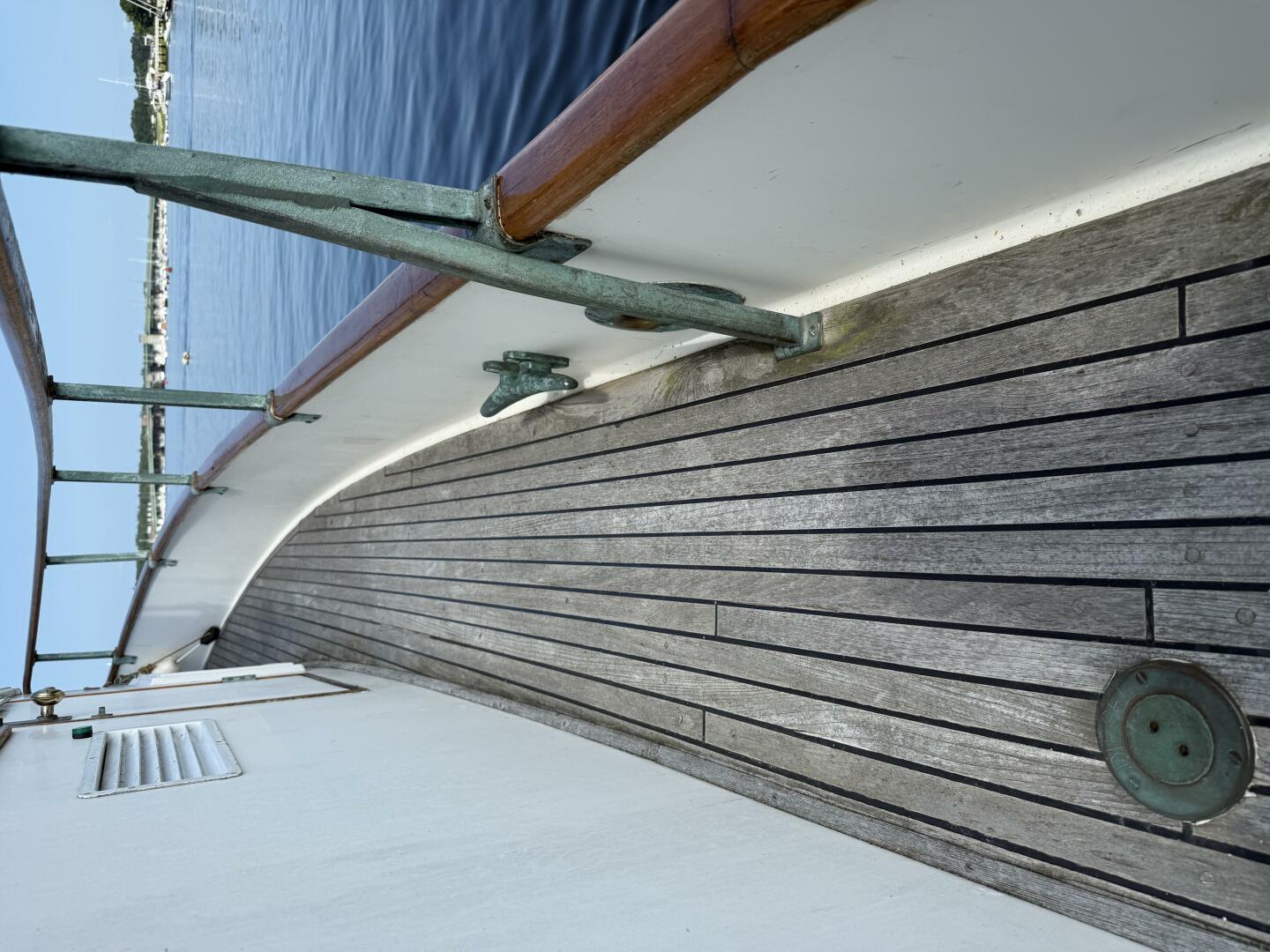 Light Dancing 36ft Grand Banks Yacht For Sale