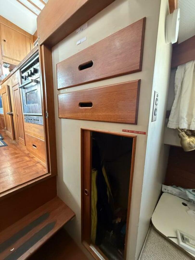 Light Dancing 36ft Grand Banks Yacht For Sale
