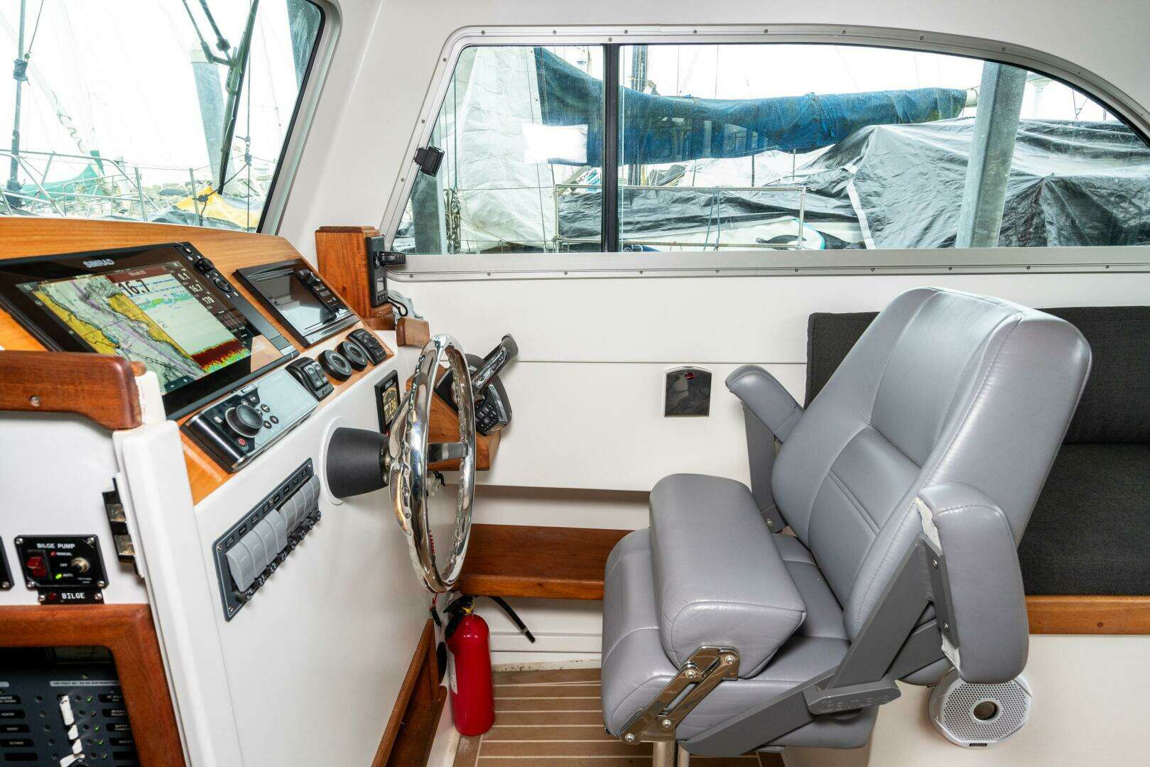 ANNE ELISE 33ft Devlin Yacht For Sale ANNE ELISE 33ft Devlin Yacht For Sale