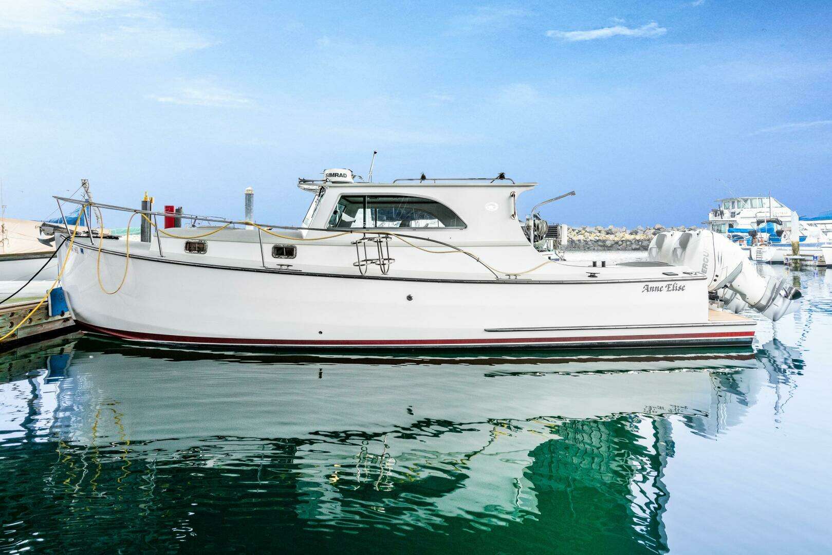ANNE ELISE 33ft Devlin Yacht For Sale ANNE ELISE 33ft Devlin Yacht For Sale