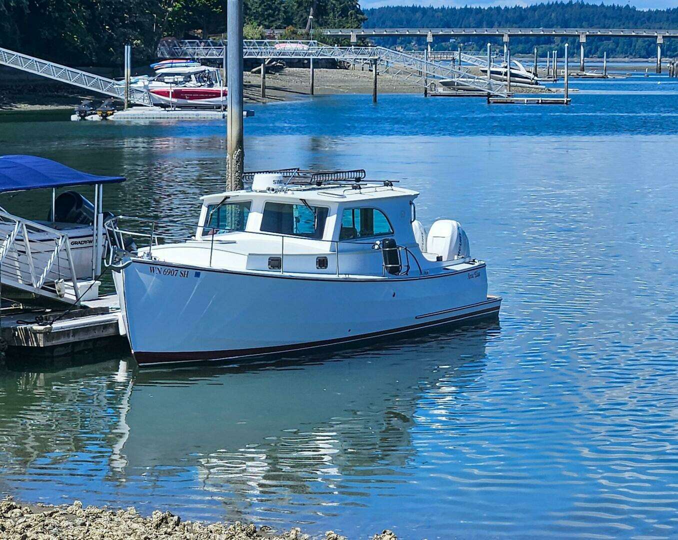 ANNE ELISE 33ft Devlin Yacht For Sale ANNE ELISE 33ft Devlin Yacht For Sale