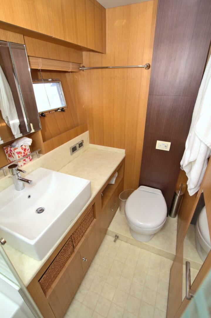 Wanderlust 60ft Dyna Yachts Yacht For Sale