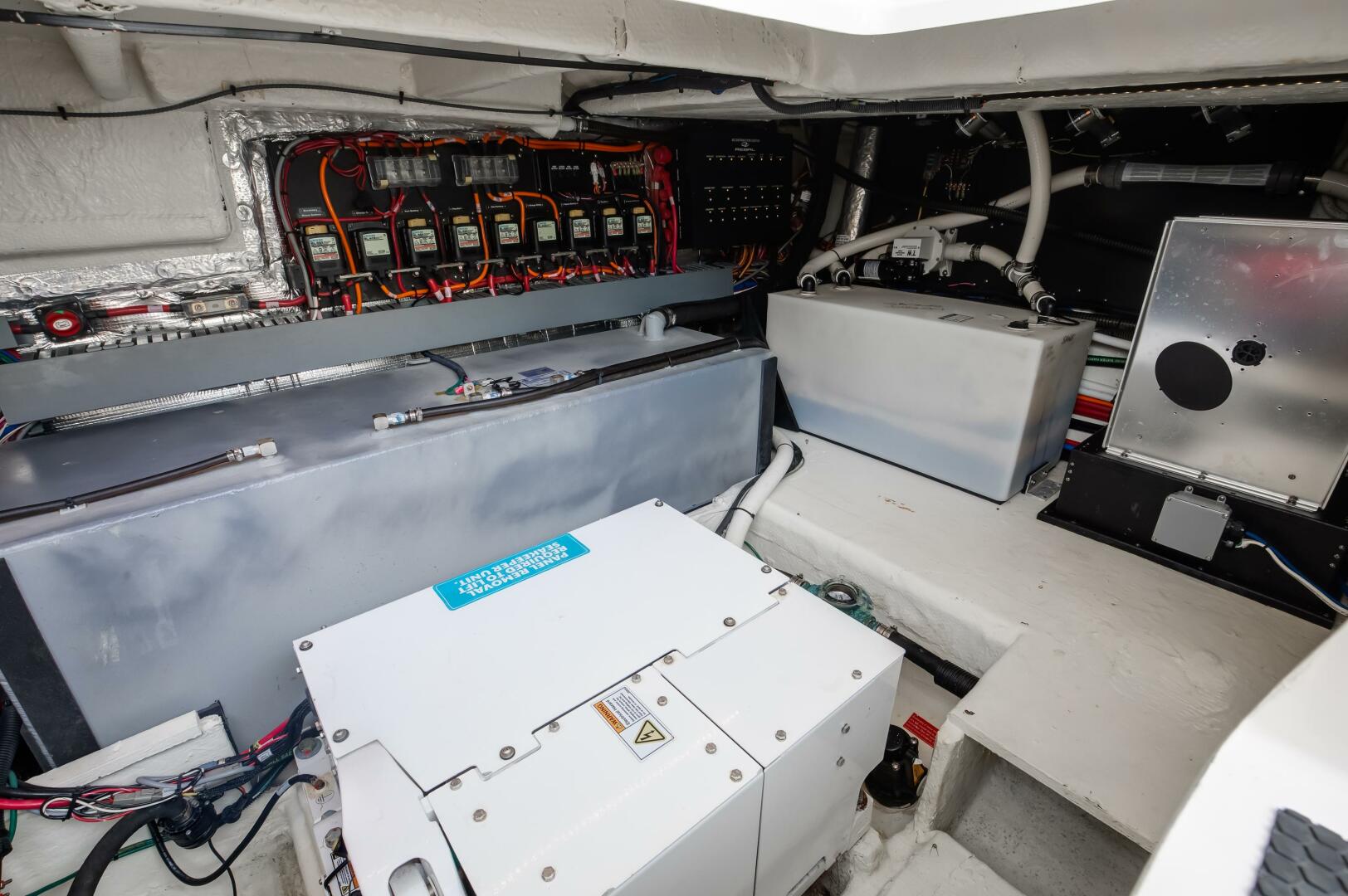 Regal XO 38 Lady G- Engine Room
