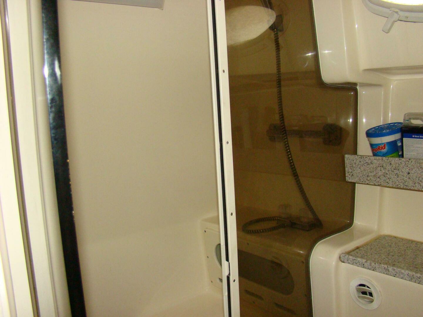 37ft Rinker Yacht For Sale