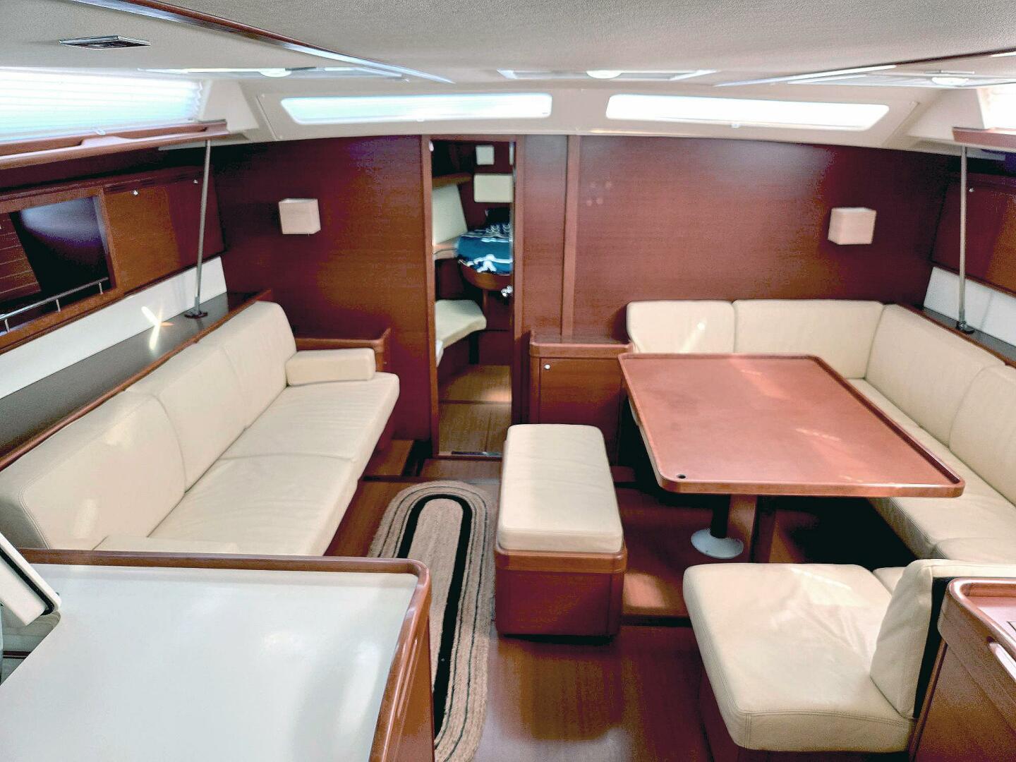 Saloon Looking Forward