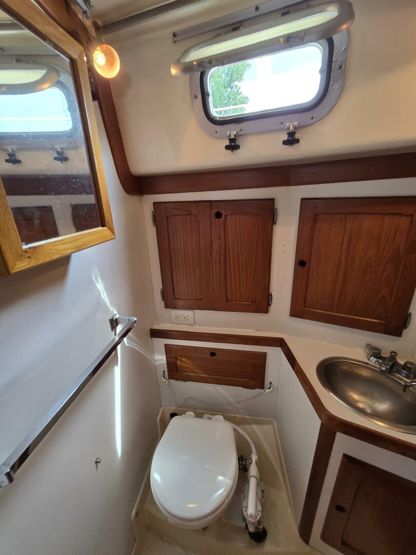 Groote Beer III 31ft Bristol Yacht For Sale
