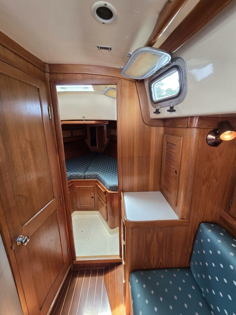 Groote Beer III 31ft Bristol Yacht For Sale