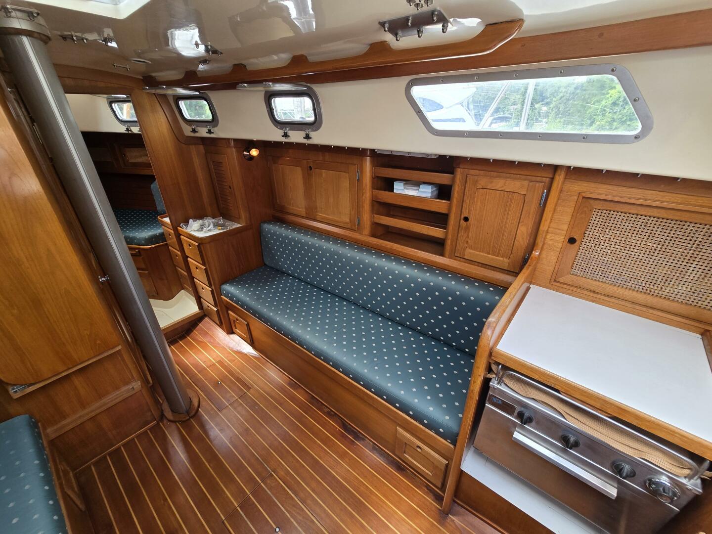 Groote Beer III 31ft Bristol Yacht For Sale