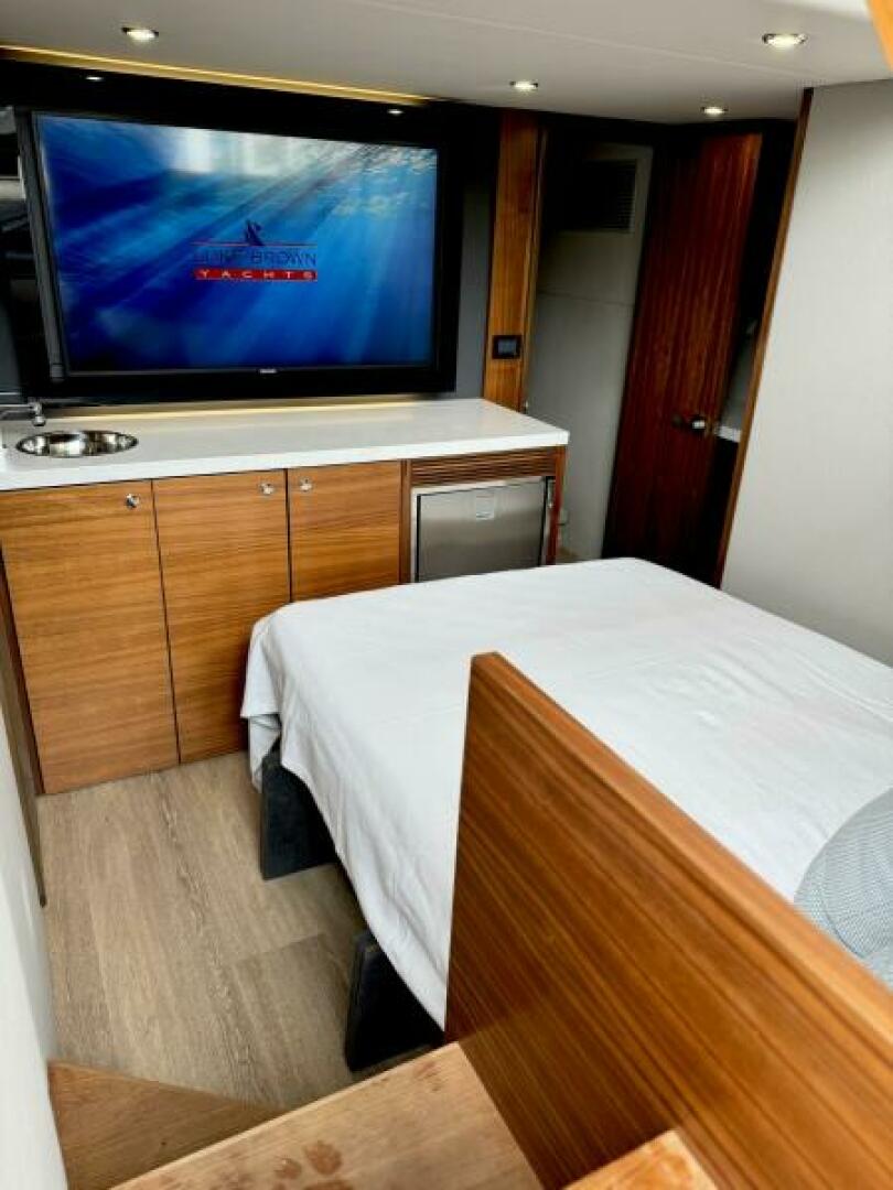 MAN CAVE 50ft Maritimo Yacht For Sale