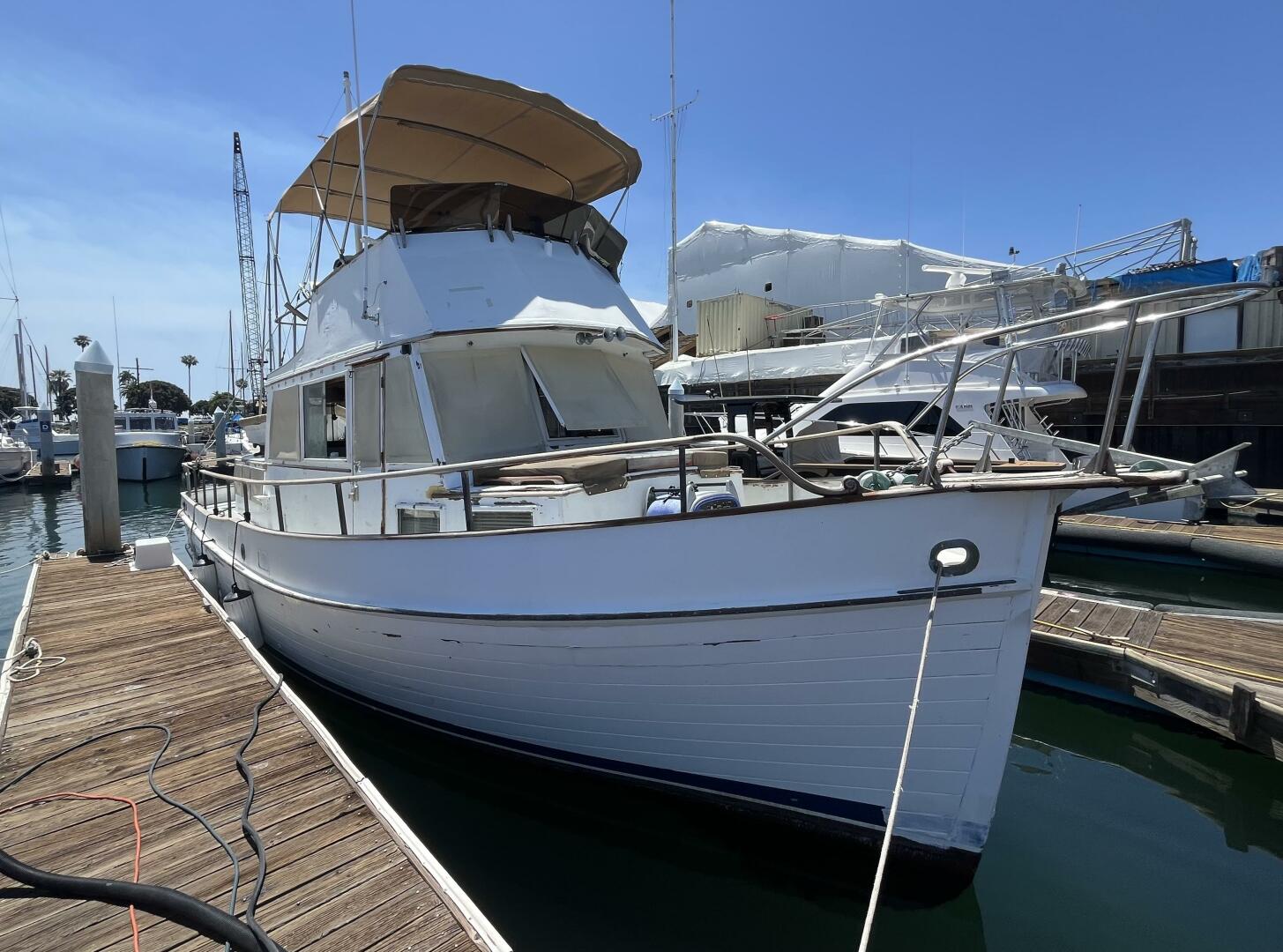 36ft Grand Banks Yacht For Sale