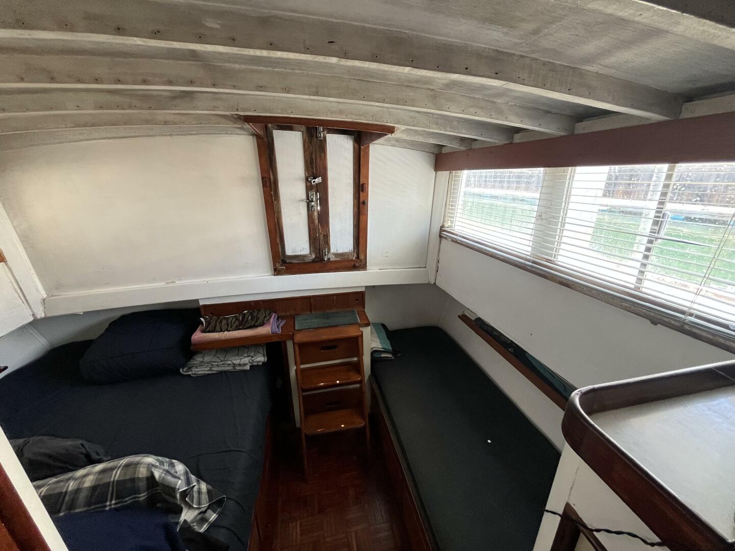 36ft Grand Banks Yacht For Sale
