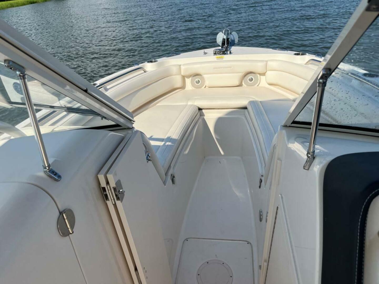 24ft Grady White Yacht For Sale