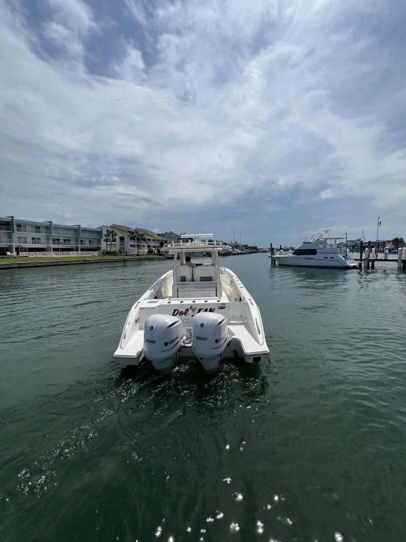 32ft Pursuit Yacht For Sale