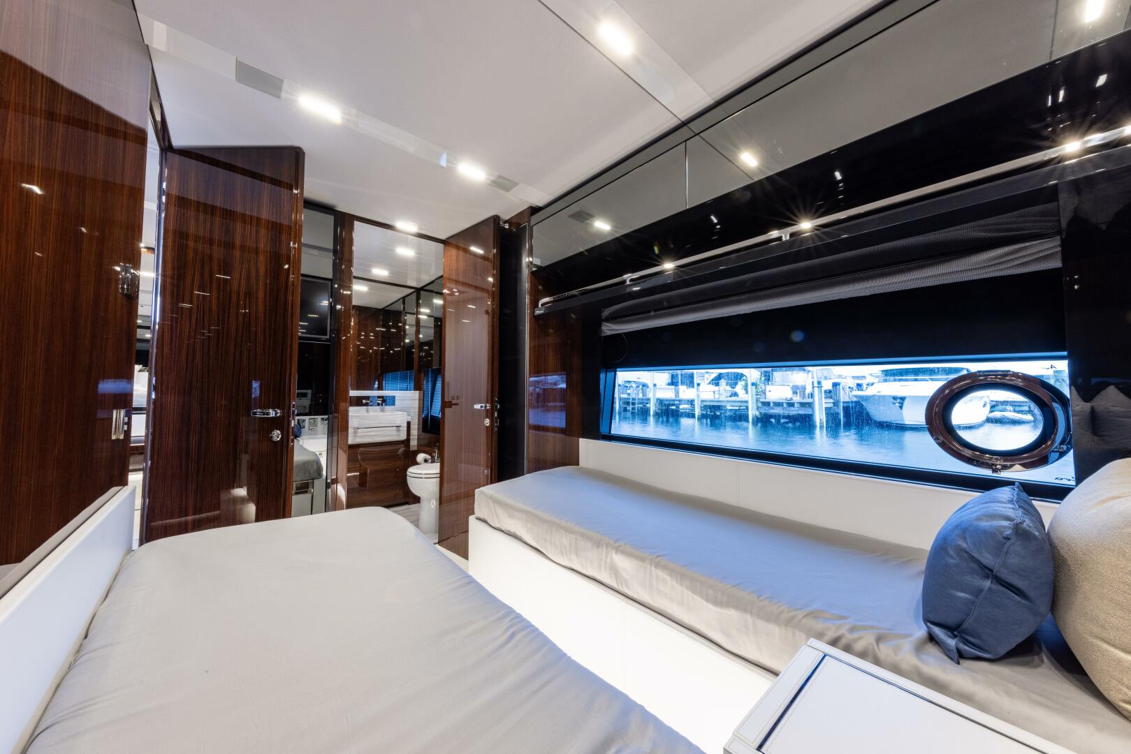 FERRETTI GROUP TRADE 88ft Riva Yacht For Sale