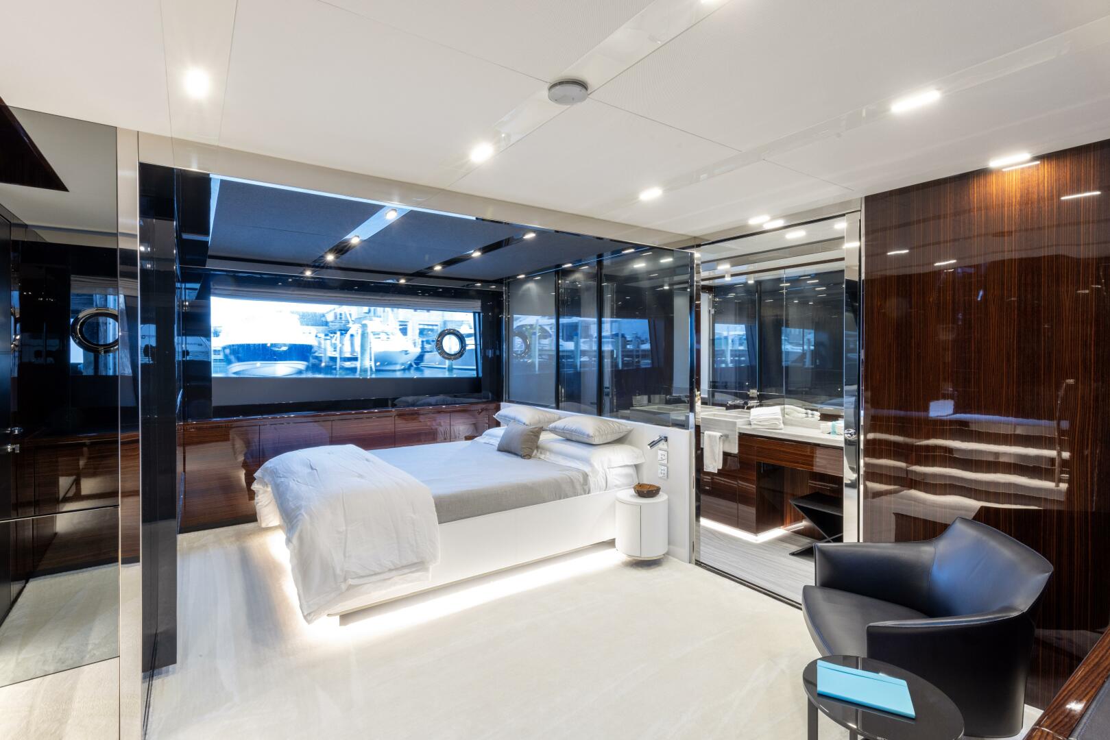 FERRETTI GROUP TRADE 88ft Riva Yacht For Sale