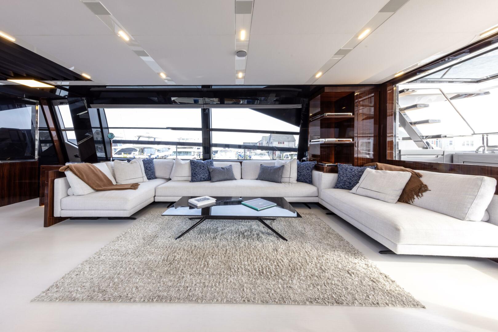 FERRETTI GROUP TRADE 88ft Riva Yacht For Sale