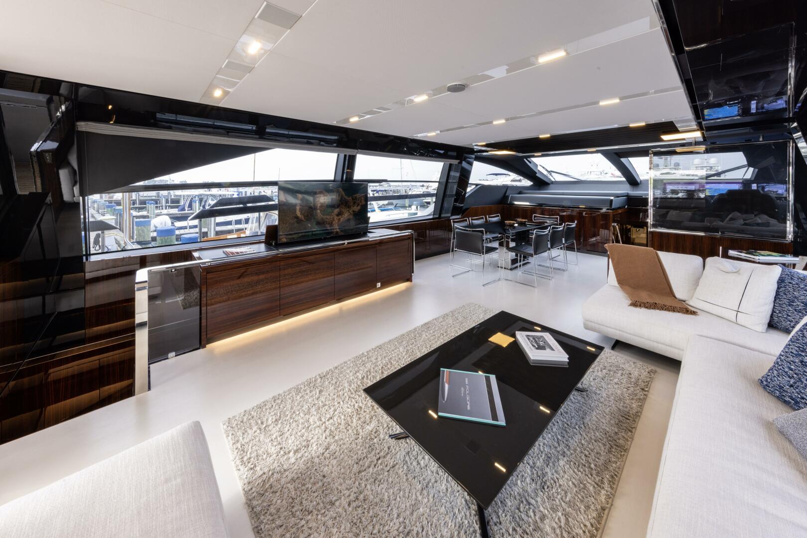 FERRETTI GROUP TRADE 88ft Riva Yacht For Sale