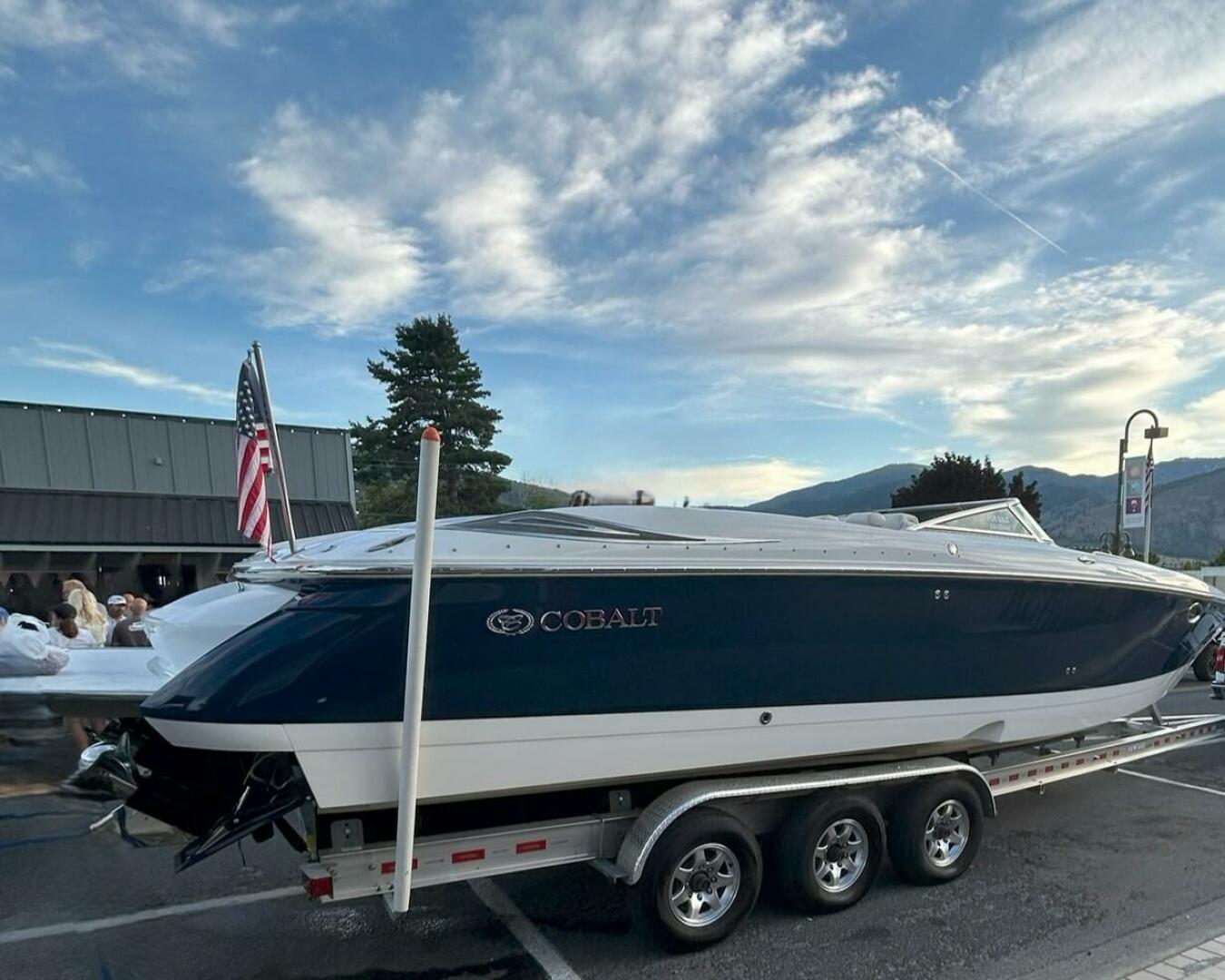 35ft Cobalt Yacht For Sale