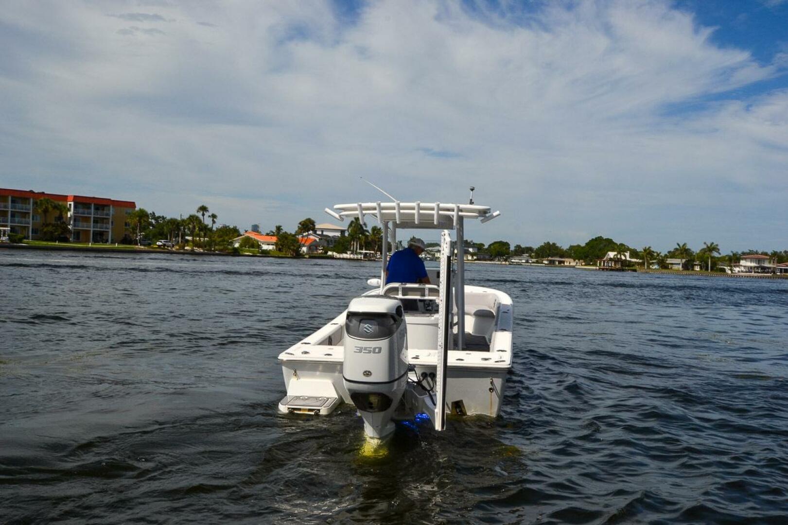 28ft Canyon Bay Yacht For Sale