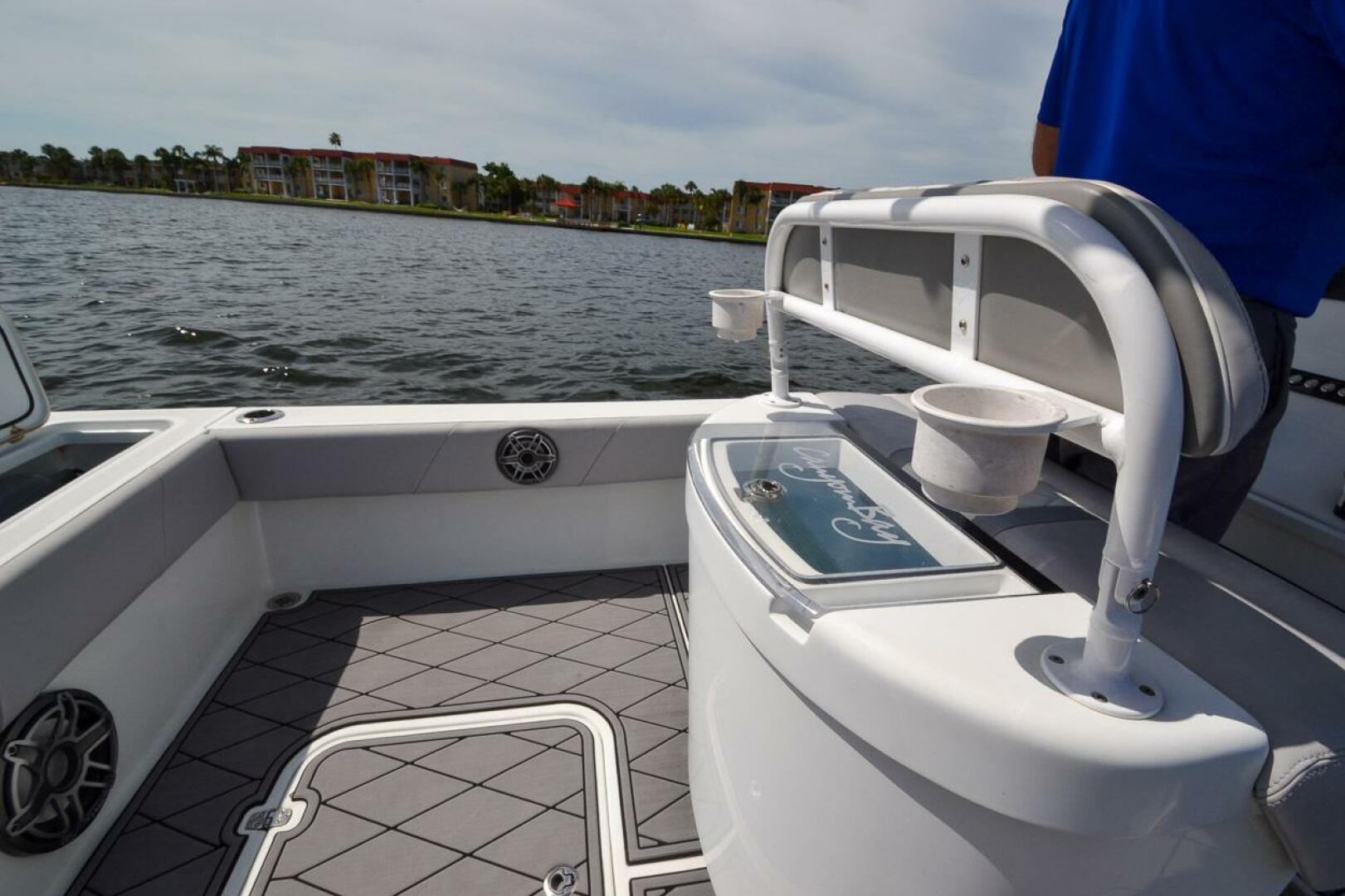 28ft Canyon Bay Yacht For Sale