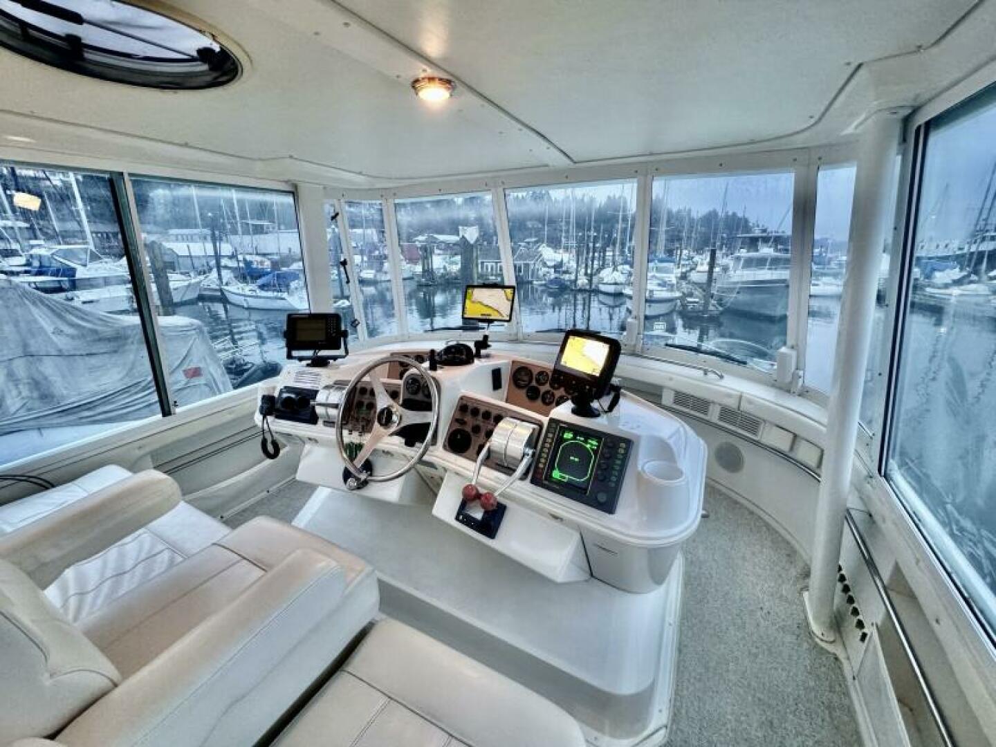 Family Affair IV 50ft Carver Yacht For Sale