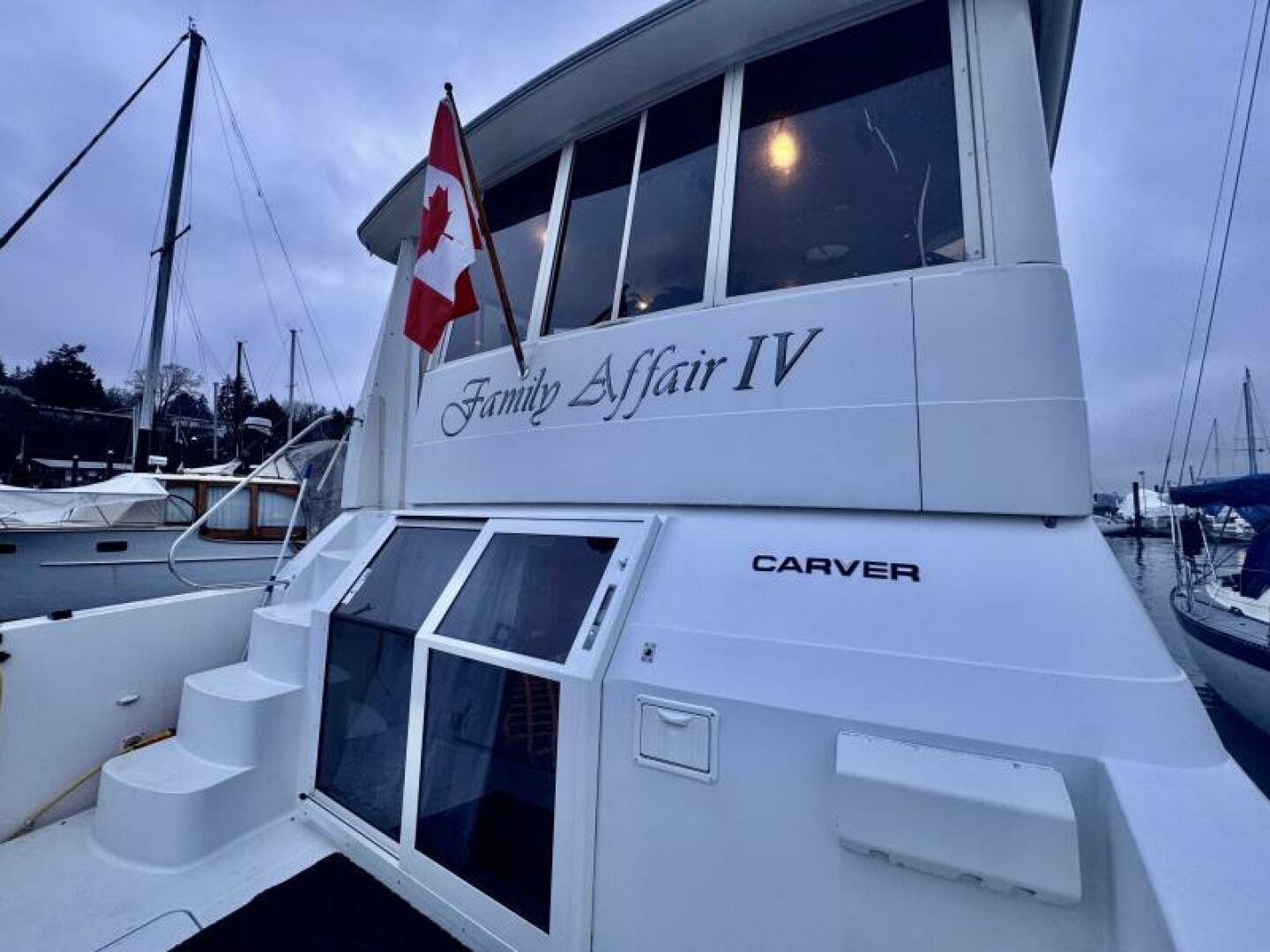 Family Affair IV 50ft Carver Yacht For Sale