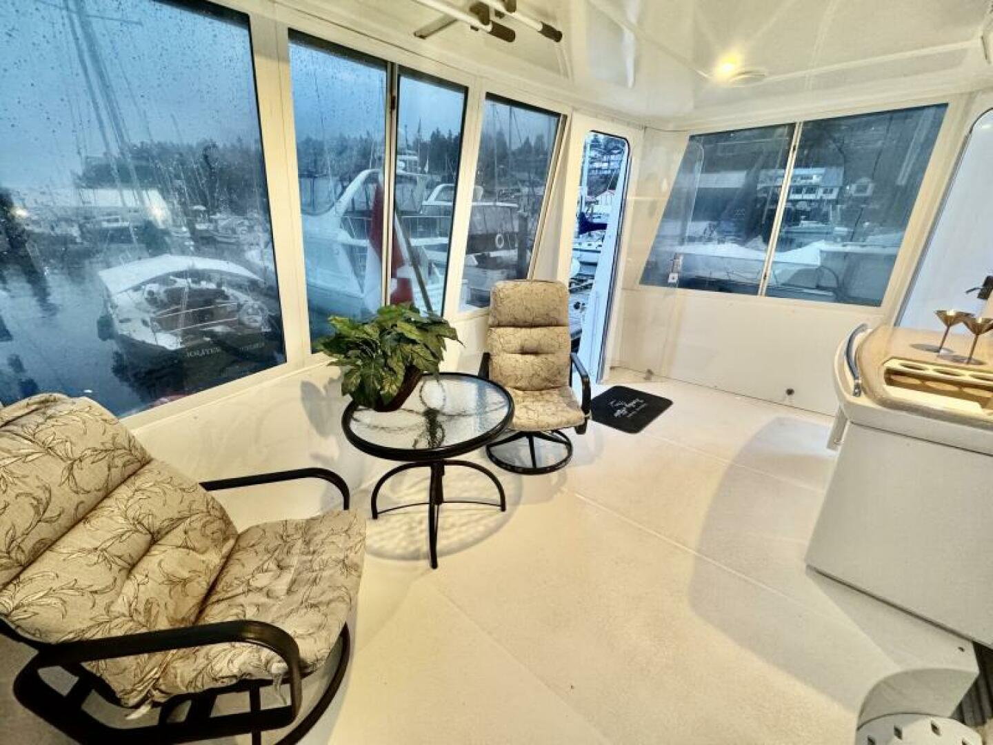 Family Affair IV 50ft Carver Yacht For Sale