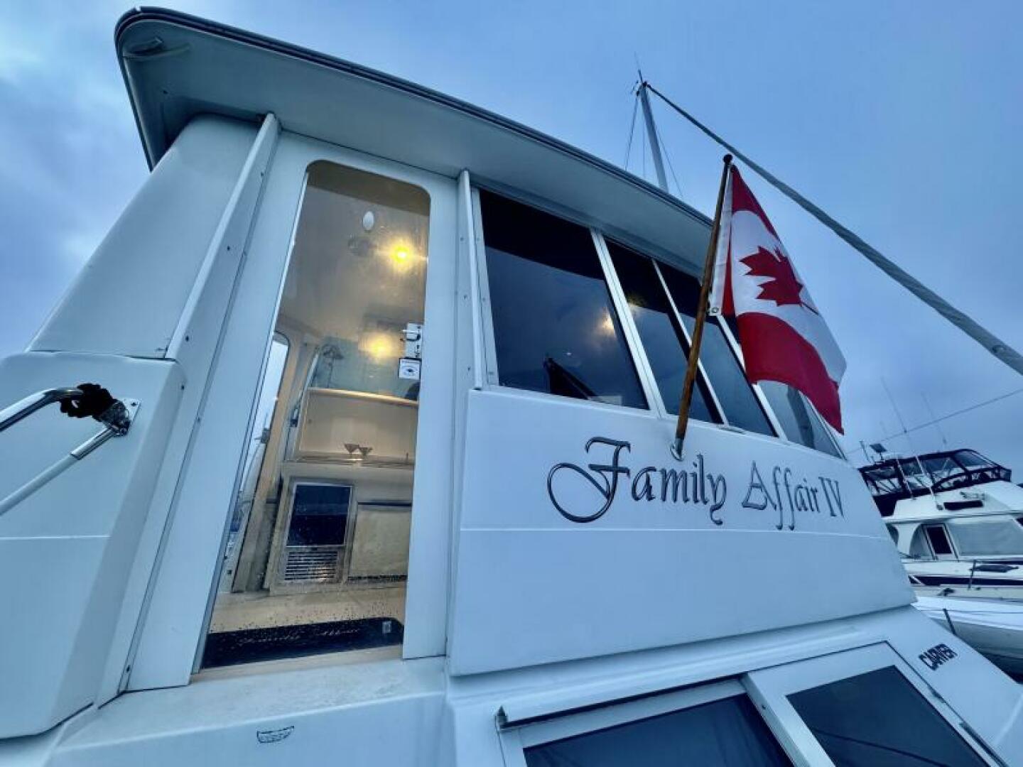 Family Affair IV 50ft Carver Yacht For Sale