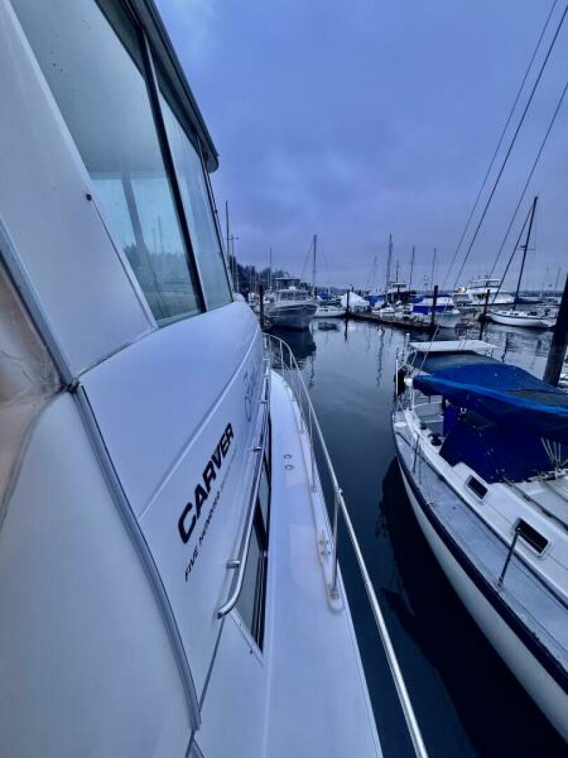 Family Affair IV 50ft Carver Yacht For Sale