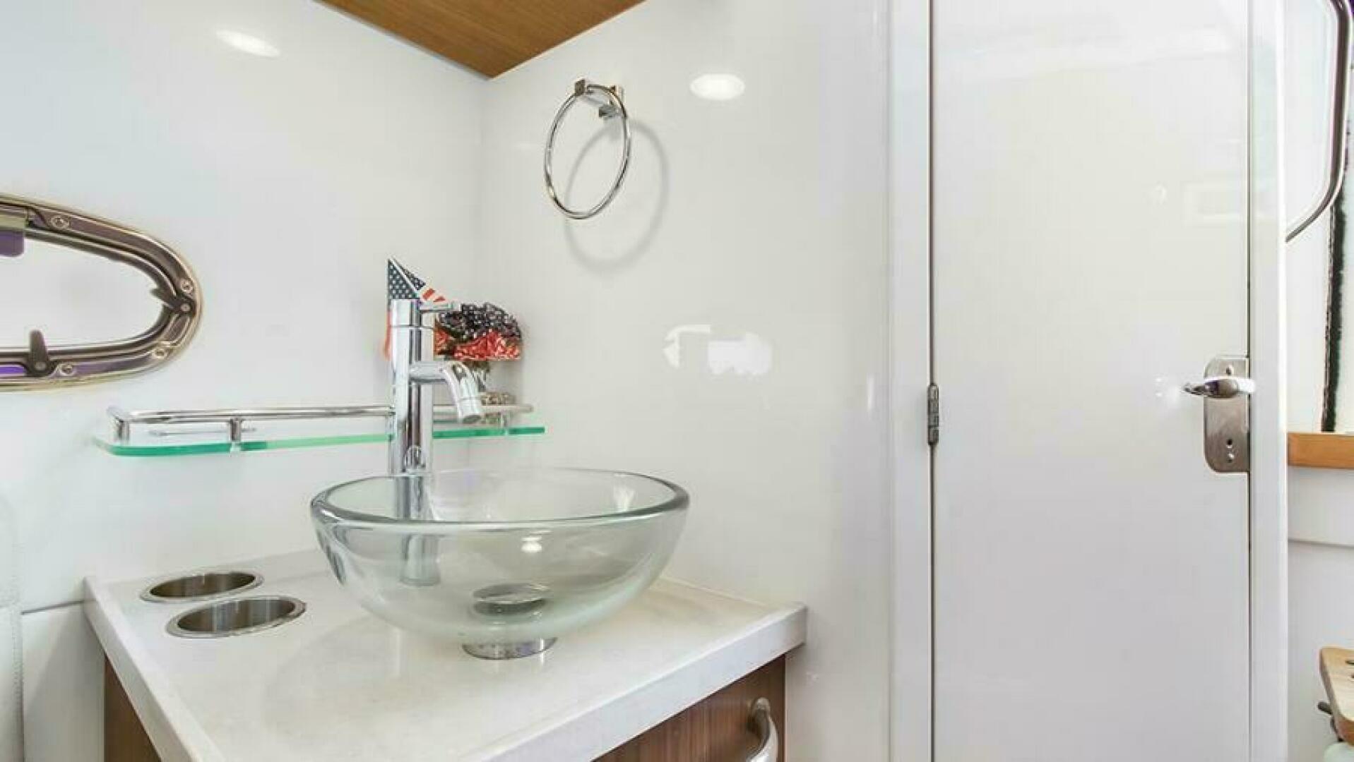 RIKI TIKI 38ft Boston Whaler Yacht For Sale