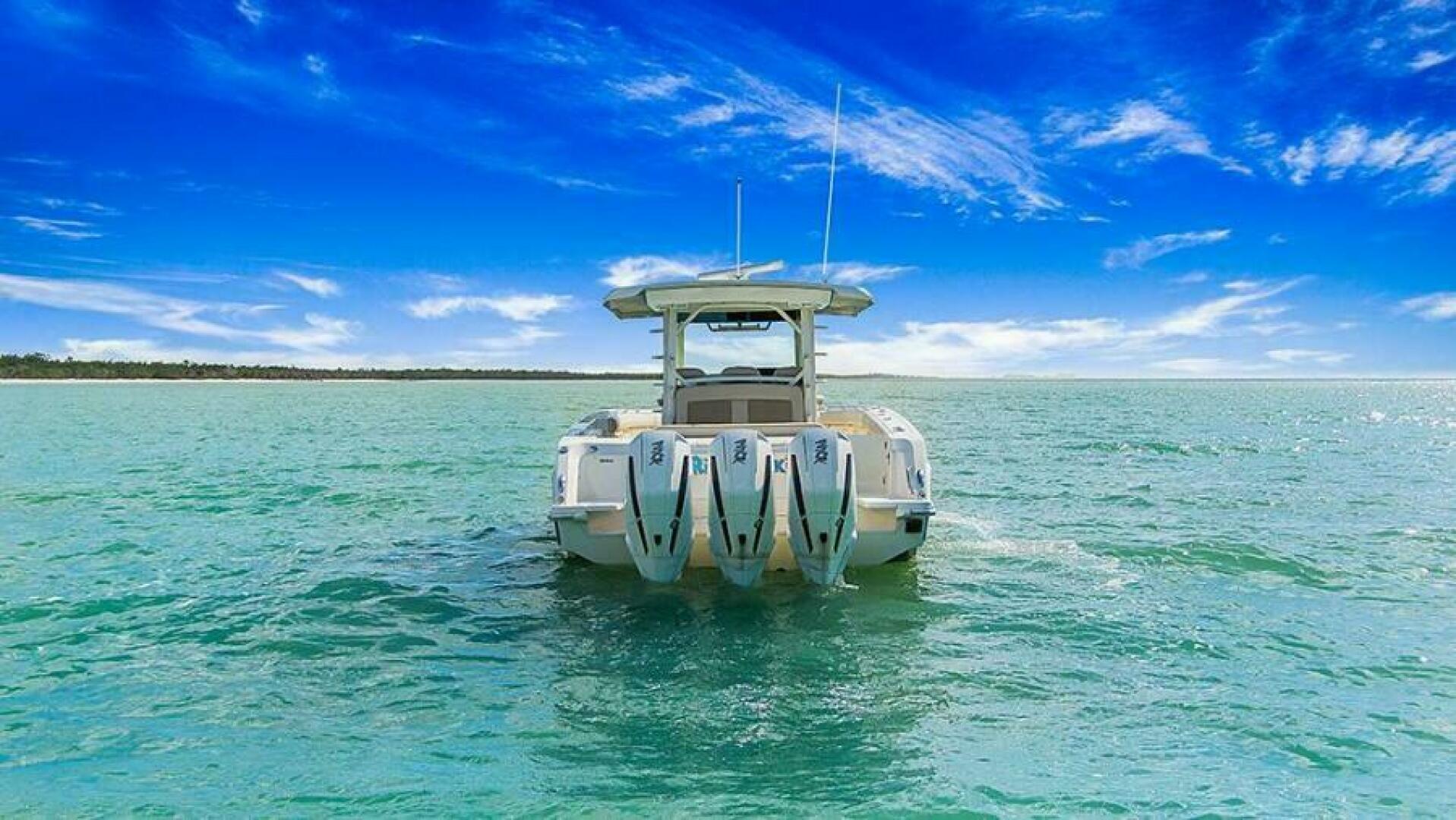 RIKI TIKI 38ft Boston Whaler Yacht For Sale