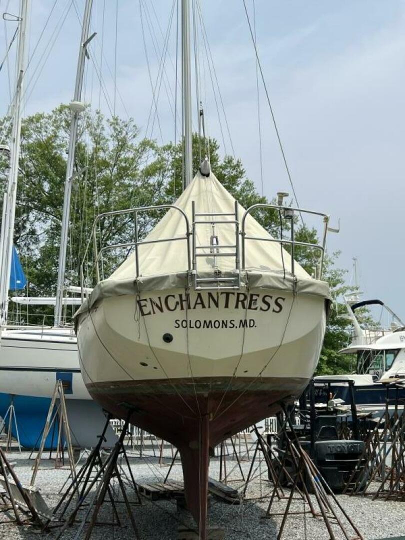 Enchantress 33ft Cape Dory Yacht For Sale