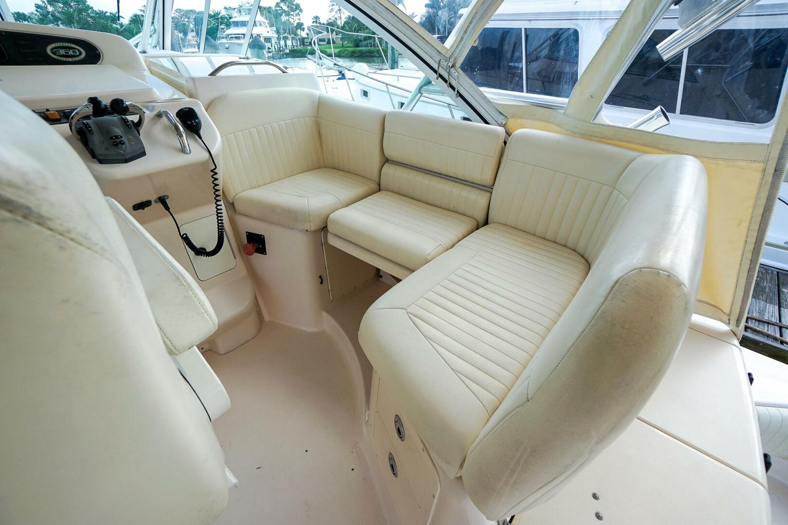 2007 Grady-White Express 360 boat interior with cream leathe