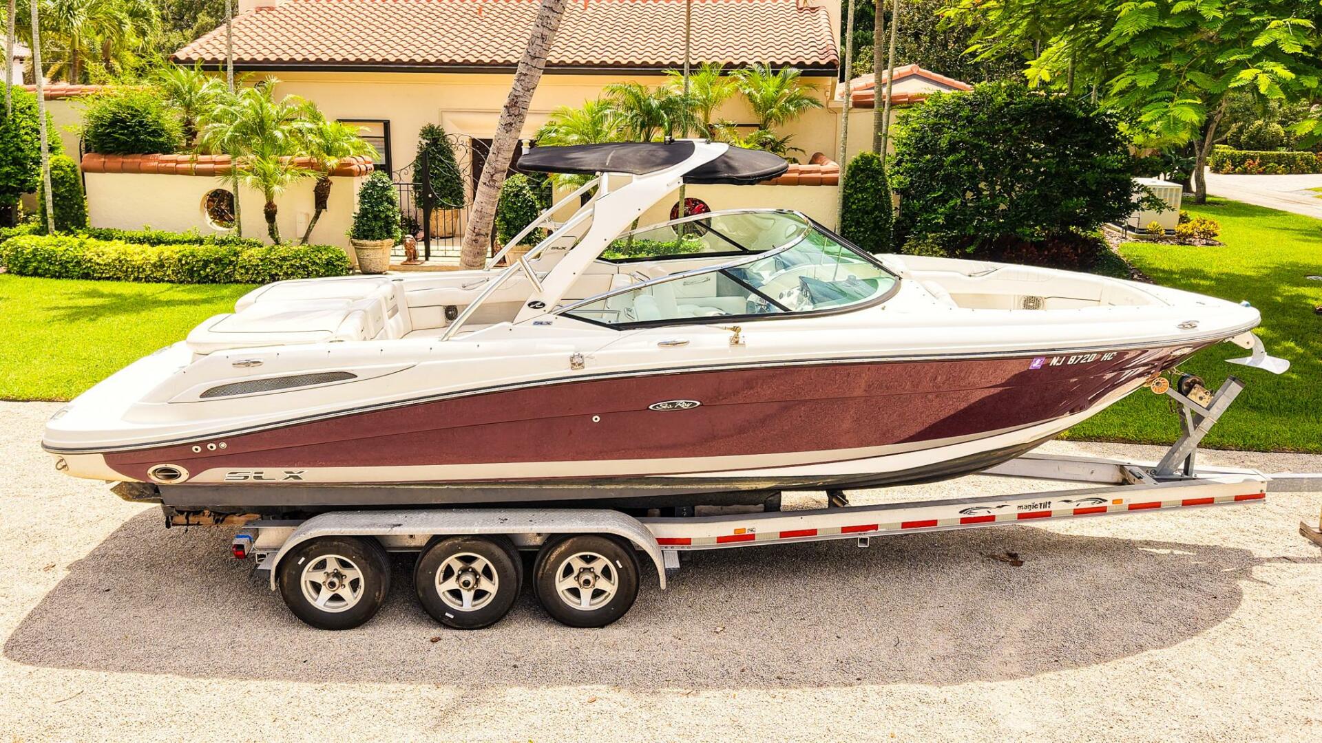 27ft Sea Ray Yacht For Sale