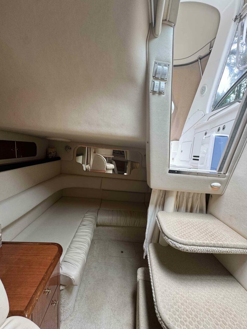 Searenity aft lounge 