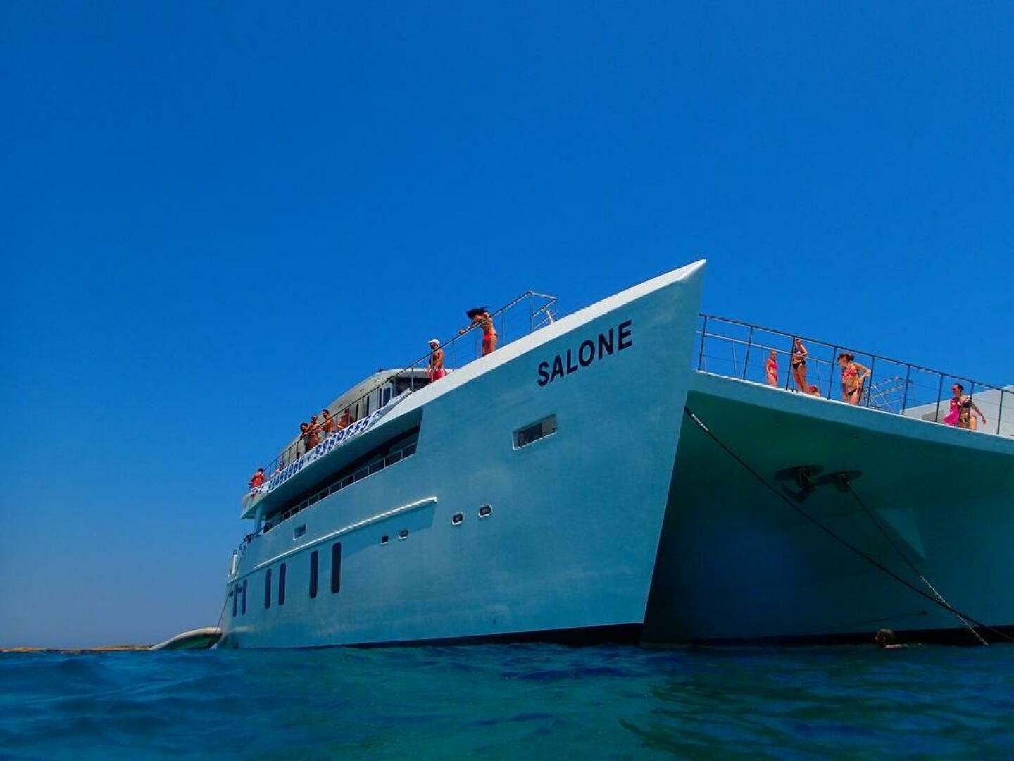 102ft Custom Yacht For Sale