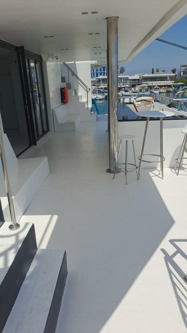 102ft Custom Yacht For Sale