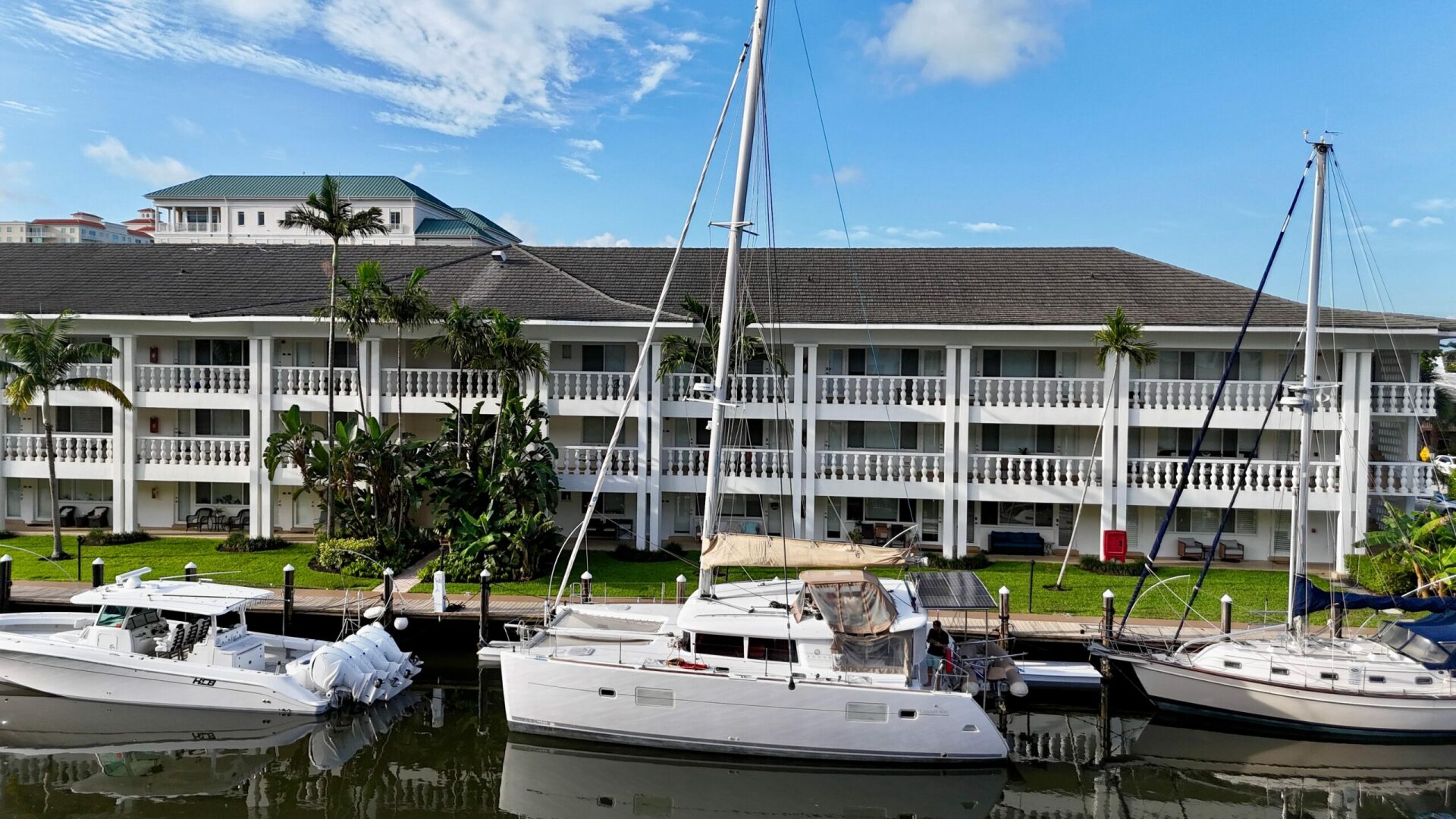 2012-lagoon-400-sail-9878984-20250721072752212-1.jpg