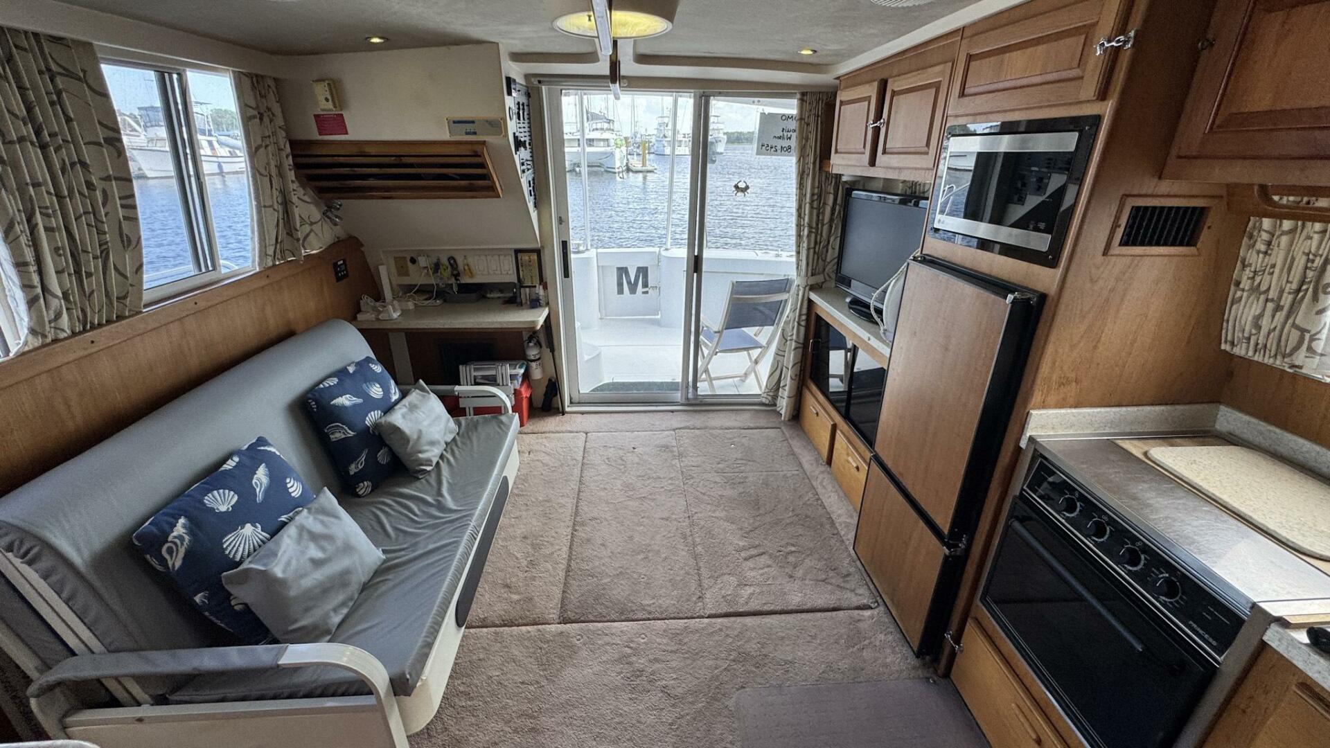 NoMo 39ft Mainship Yacht For Sale