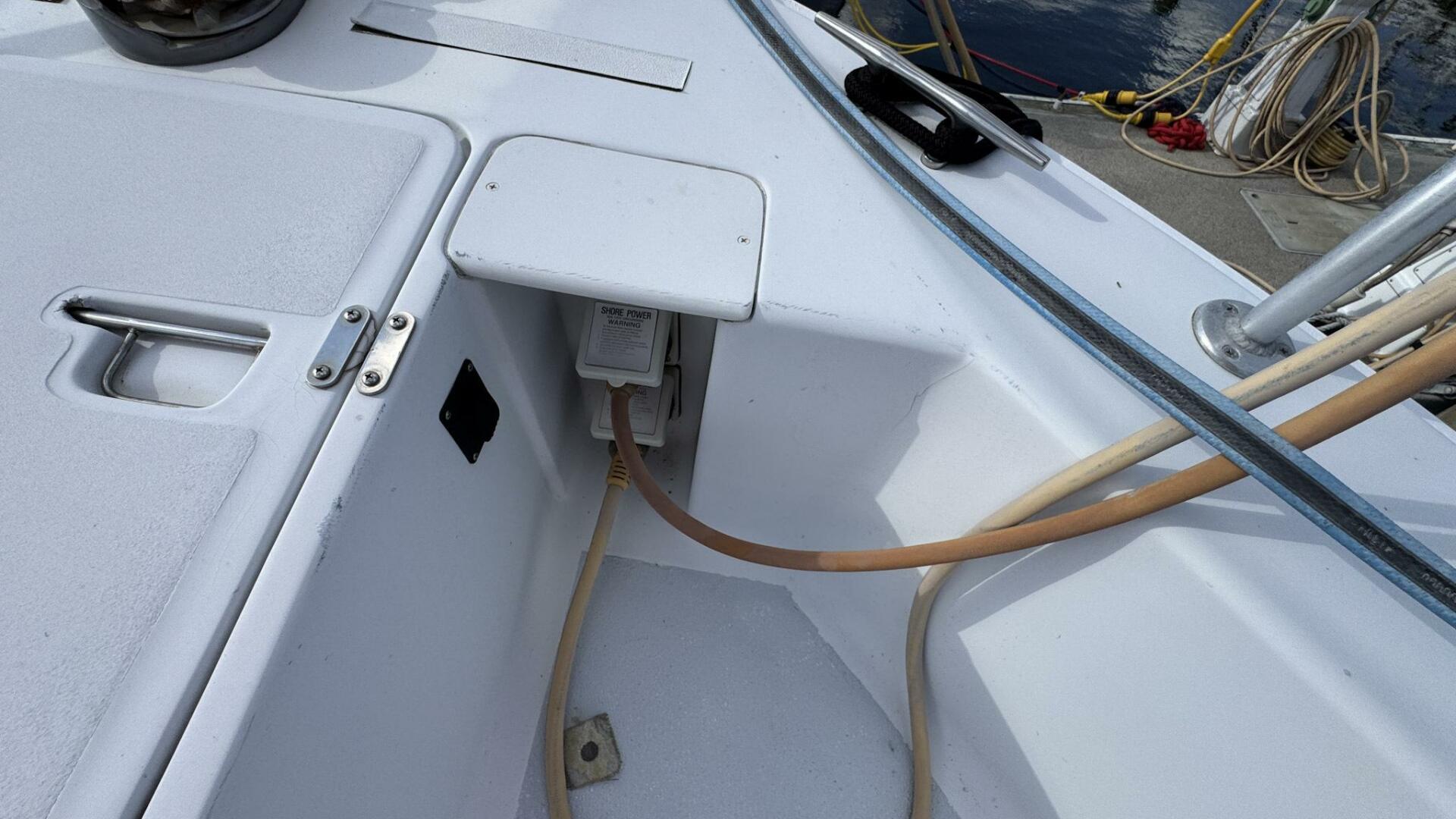 NoMo 39ft Mainship Yacht For Sale