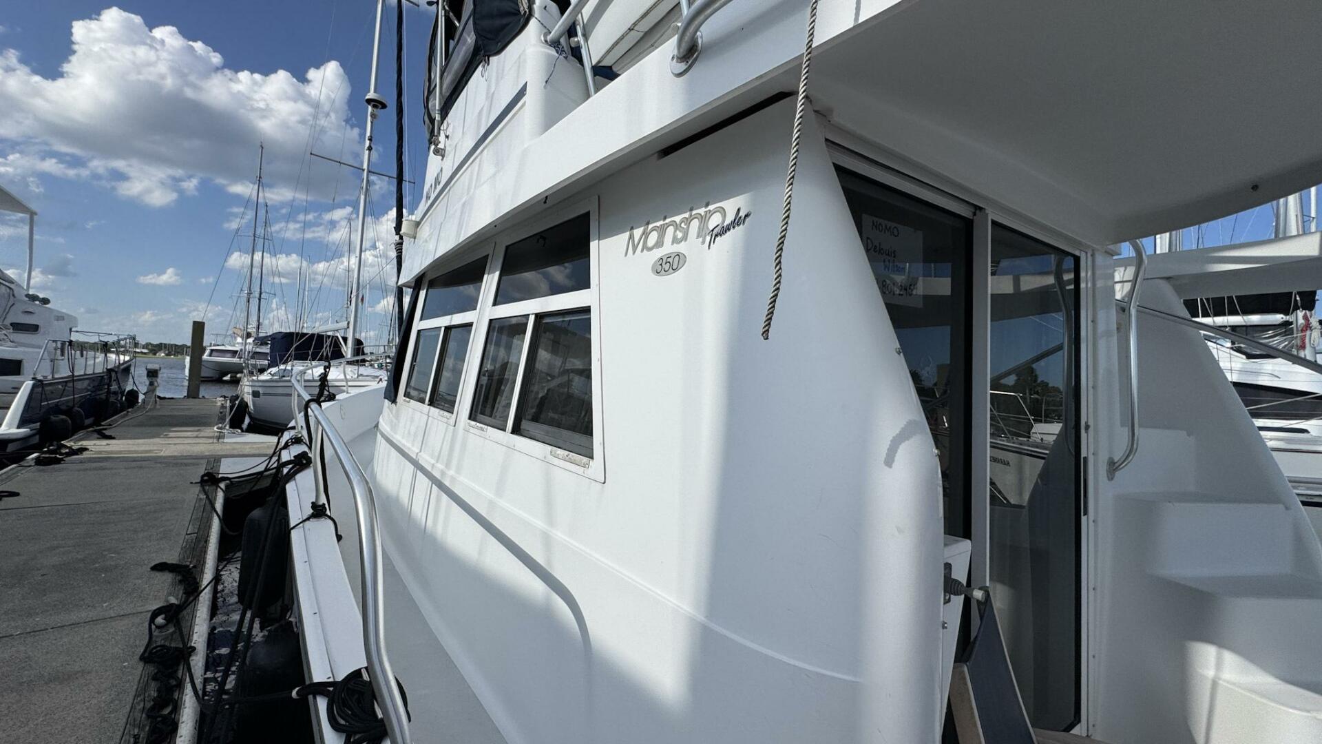NoMo 39ft Mainship Yacht For Sale