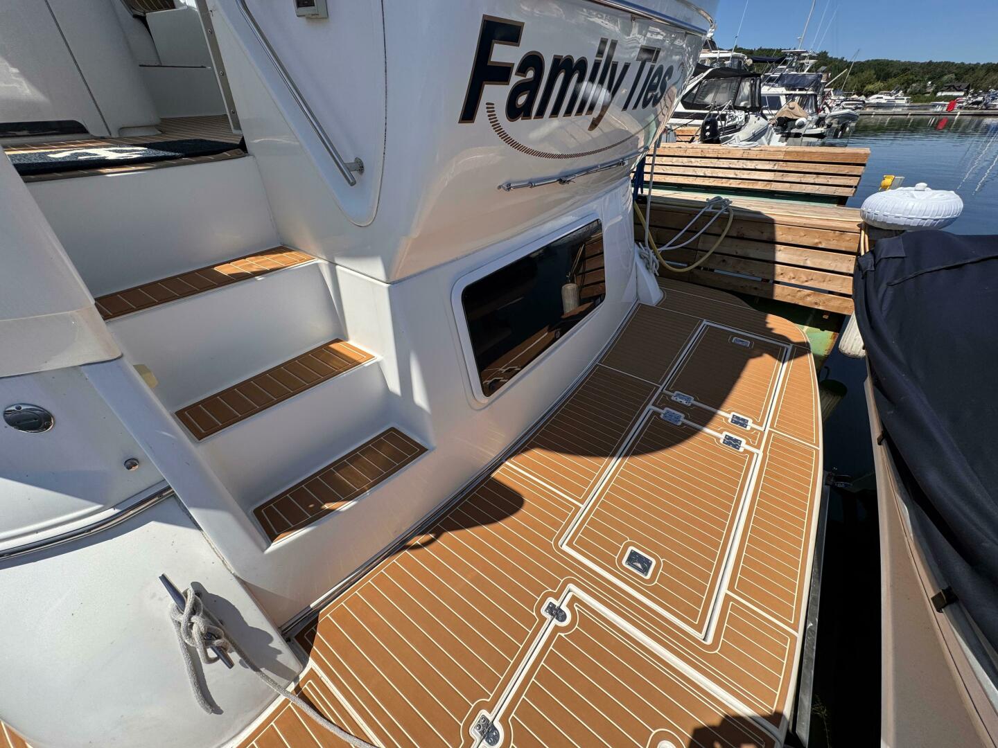 Family Ties 45ft Cruisers Yachts Yacht For Sale