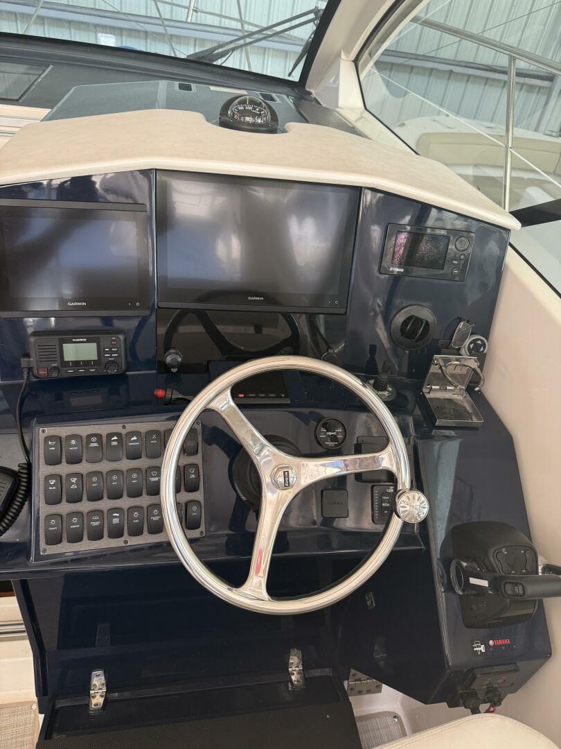 41ft Pursuit Yacht For Sale