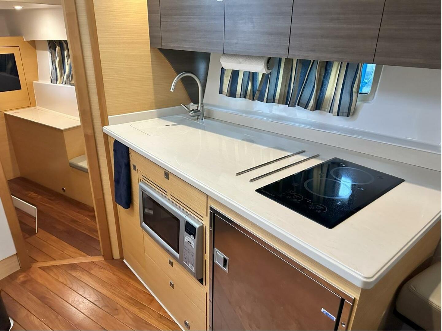 41ft Pursuit Yacht For Sale