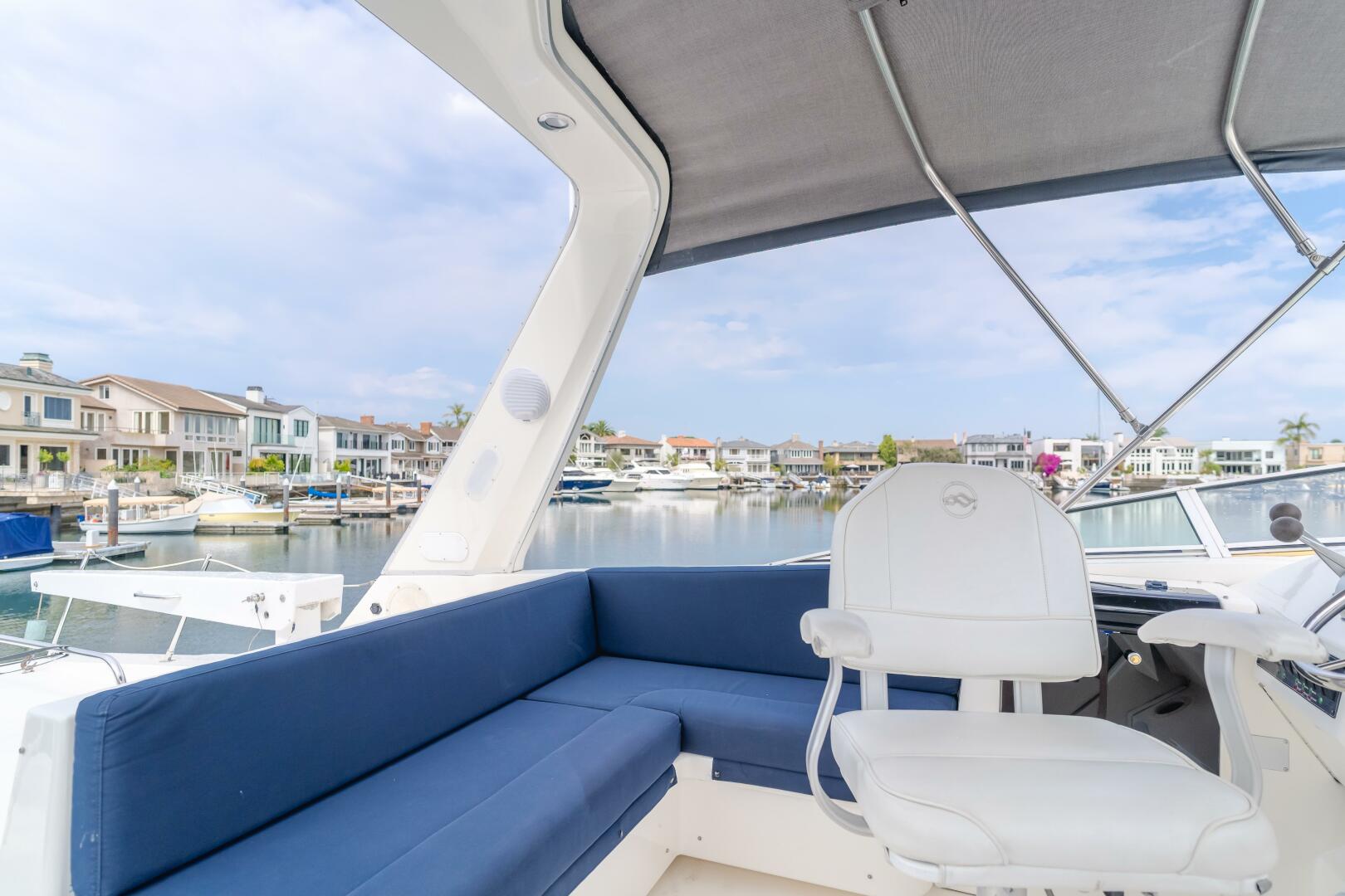 COFFEY TO COCKTAILS II 47ft Bayliner Yacht For Sale